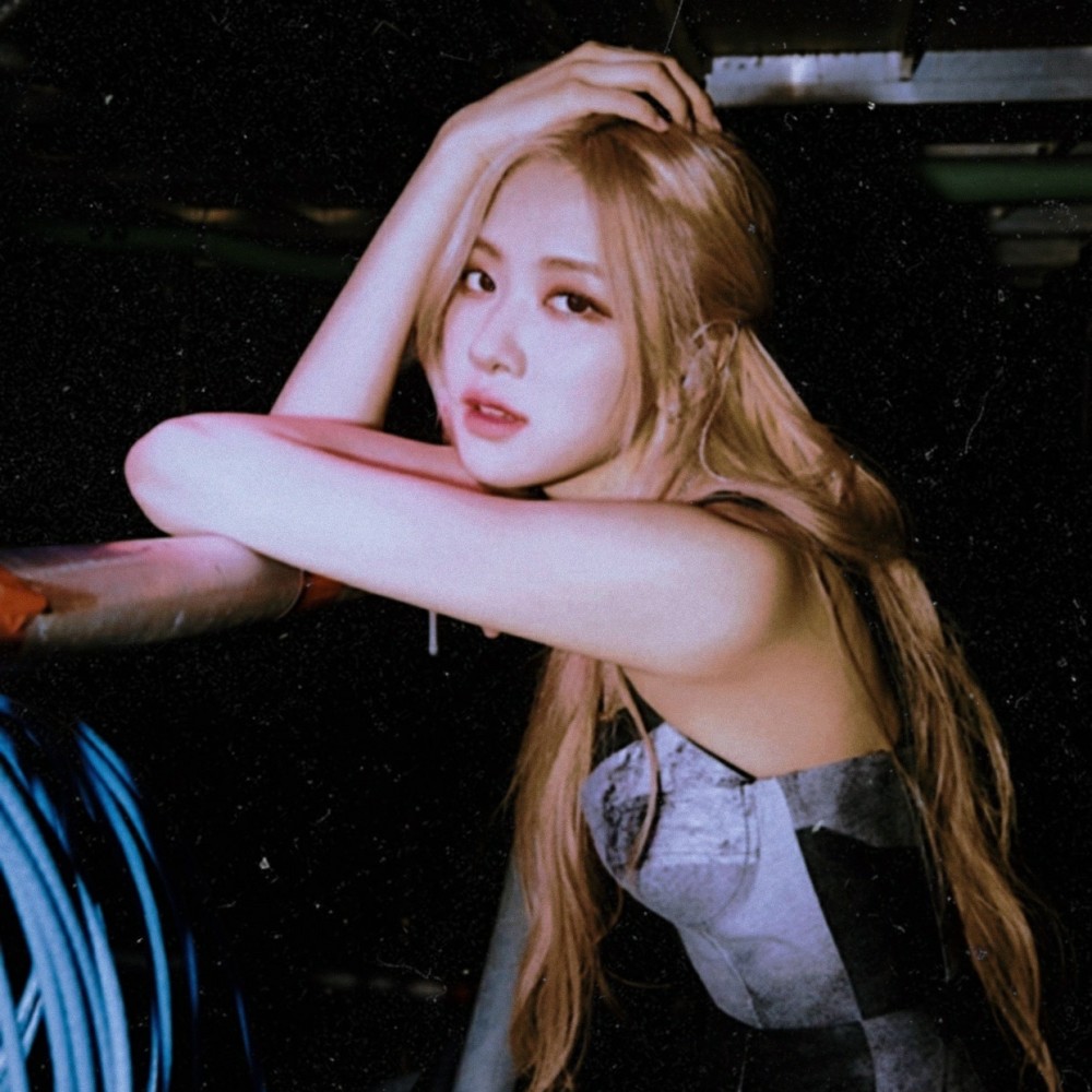 来收一组四闺女的头像吧‖blackpink单人头像_腾讯新闻