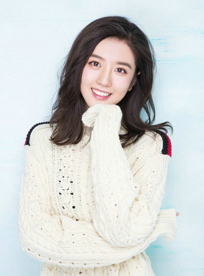 女神李凯馨:第739期时尚潮流写真欣赏