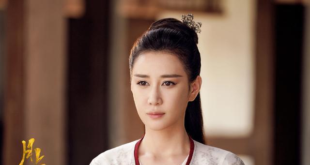 二刷有翡下毒高手怜蜃戏里是大反派戏外是大美女