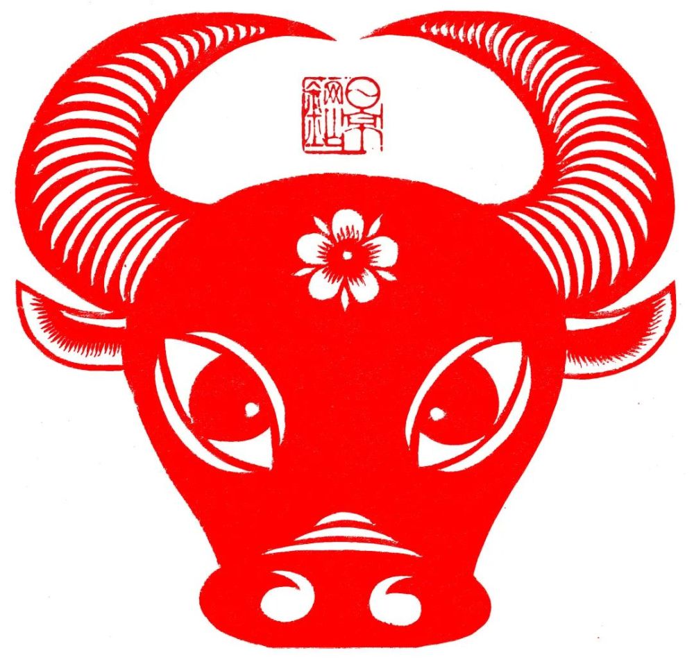 哈密剪纸人景钢创新作迎牛年