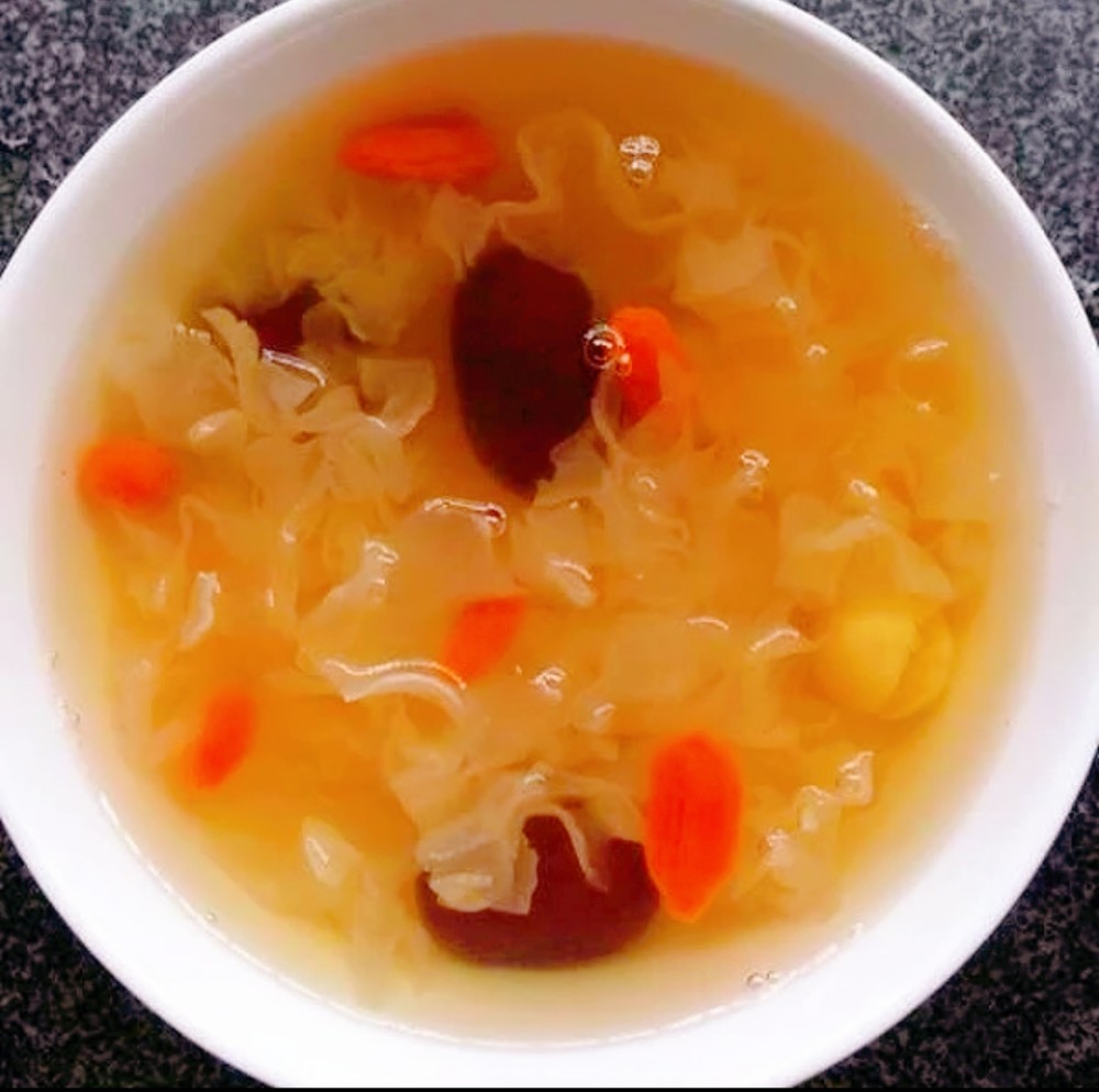 红枣枸杞银耳汤2021年要偷偷变美,惊艳所有人.