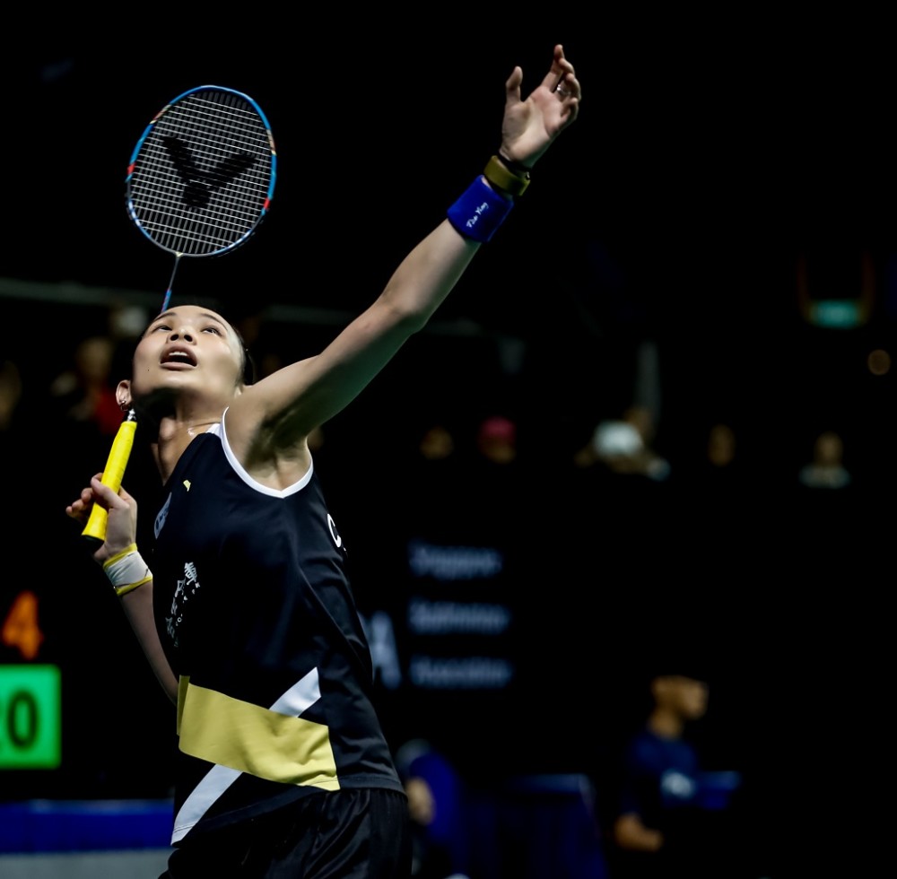 戴资颖触底反弹,2-1险胜马林夺总决赛冠军,颁奖采用虚拟嘉宾_腾讯新闻