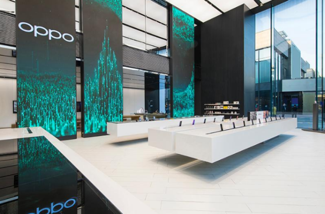 oppo上海超级旗舰店关闭品牌升级计划受阻未来老老实实卖手机