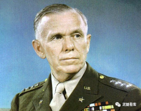 朝鲜战争:克拉克被称"无能将军",为何被任命为联合国军总指挥_腾讯新