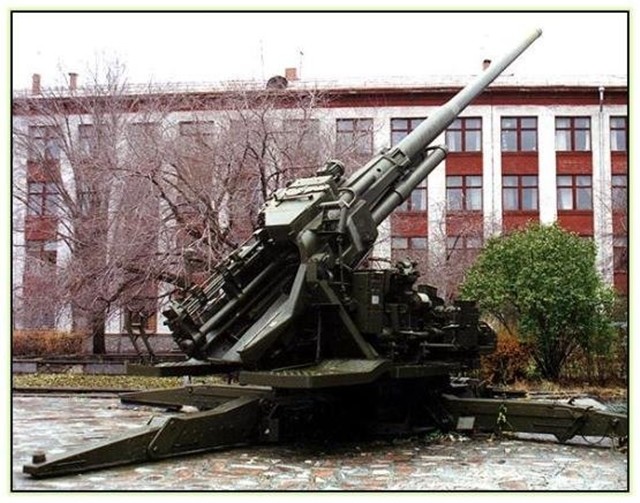 苏联km52高射炮发射152毫米炮弹最终败给了导弹