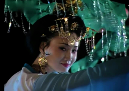 林芳兵版杨玉环:为什么这位胖娘娘能让人记30年?_腾讯新闻