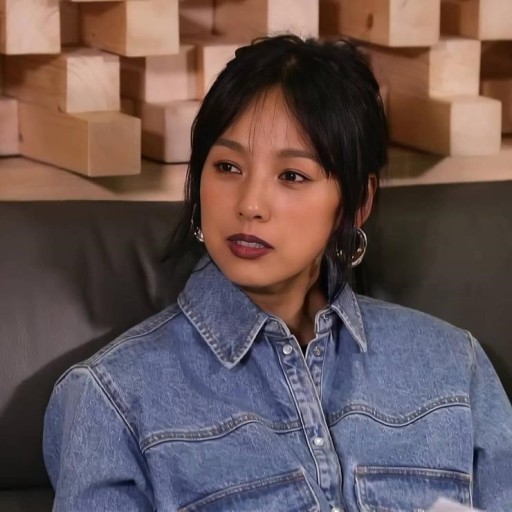 李孝利签新公司不接广告 自称拥有美貌是罪 是韩圈数一数二富婆