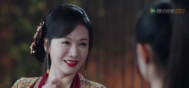 有翡夫人说世间偌大又有多少人能挨过污浊纷繁的世道人心呢