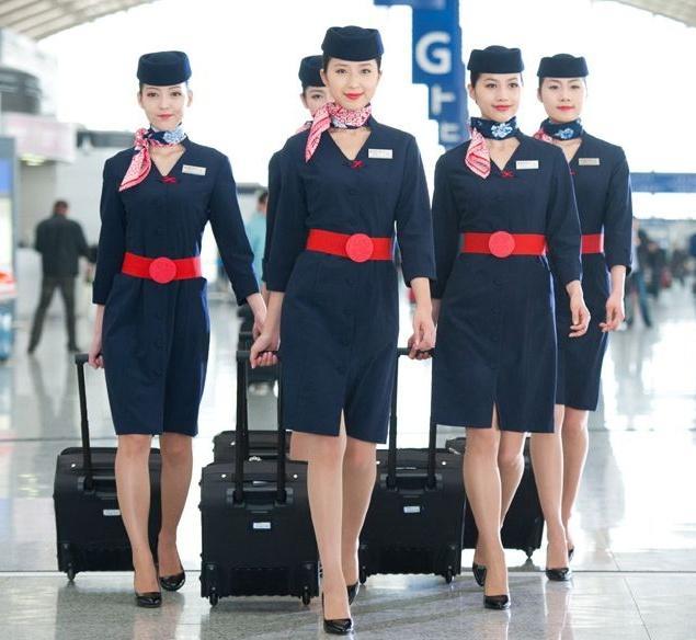 飞机在起飞前,为什么空姐都会拉上窗帘,这其中有什么"猫腻"吗