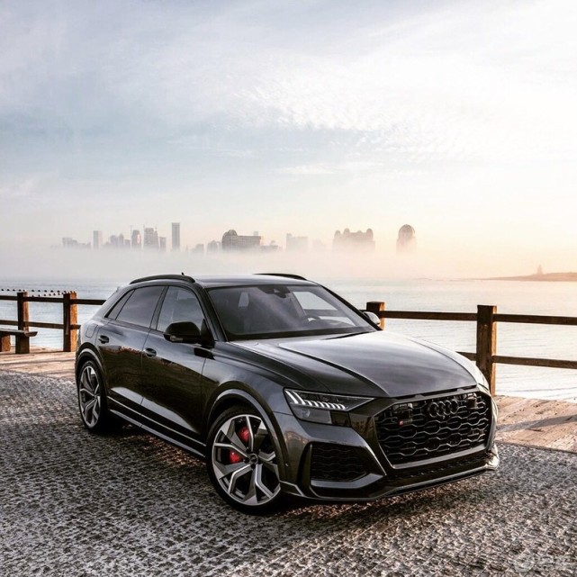 零百3.8秒 奥迪rs q8售价公布