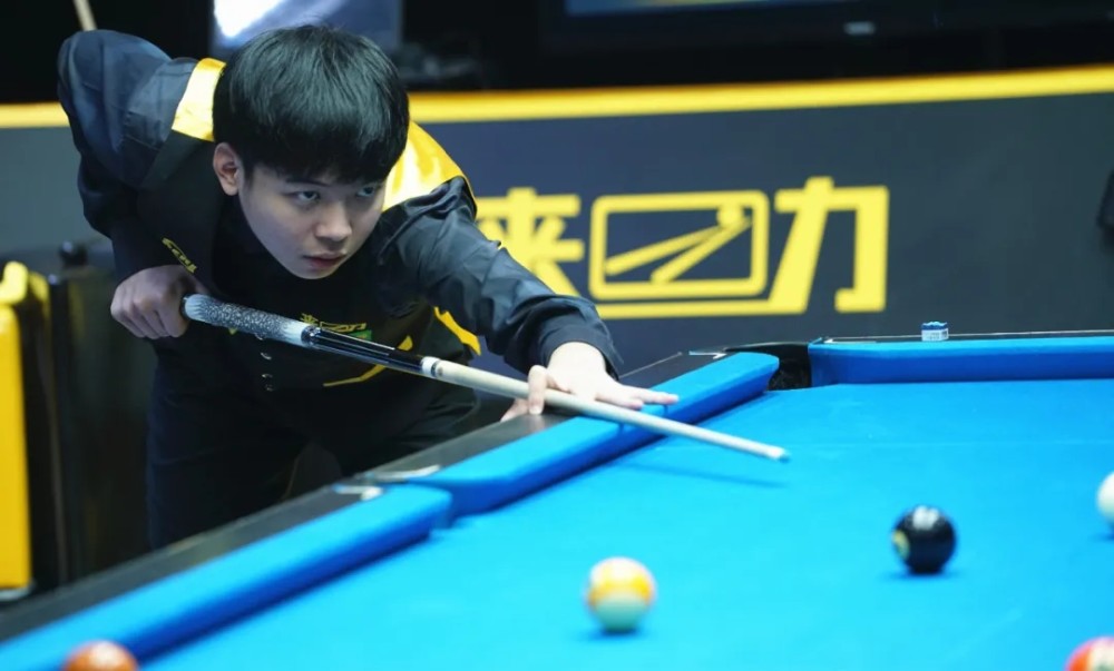 lcba中式九球擂台赛中式天王代勇夺得2020赛季跨年之战擂主