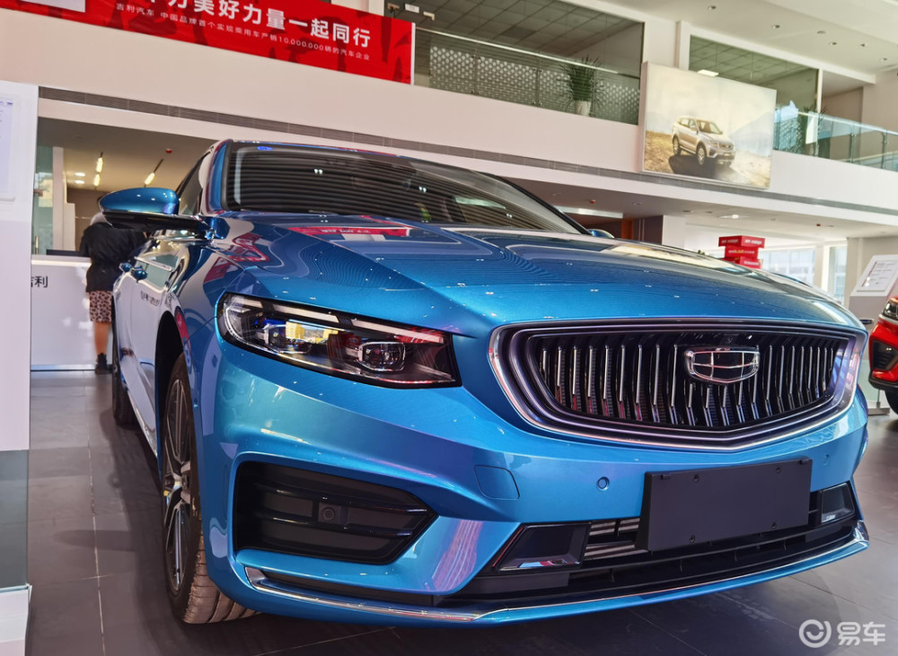 吉利星瑞天蓝色不到十万块的低价好车