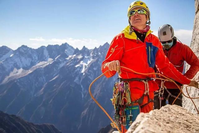 曾山登山学校图片