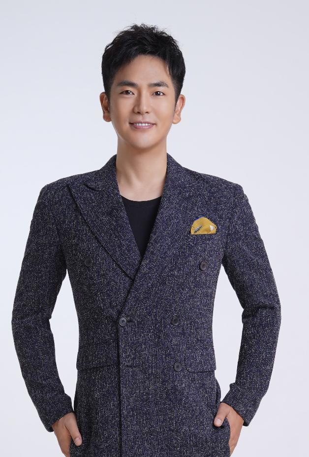 听说闫学晶和张晓龙在吉林春晚现场打起来了?什么情况?