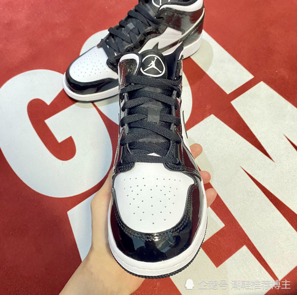 aj1mid漆皮全明星熊猫