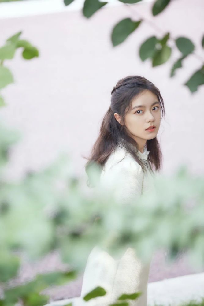 王凯王劲松首次搭档献礼剧赵今麦林一再度合作大银幕作品