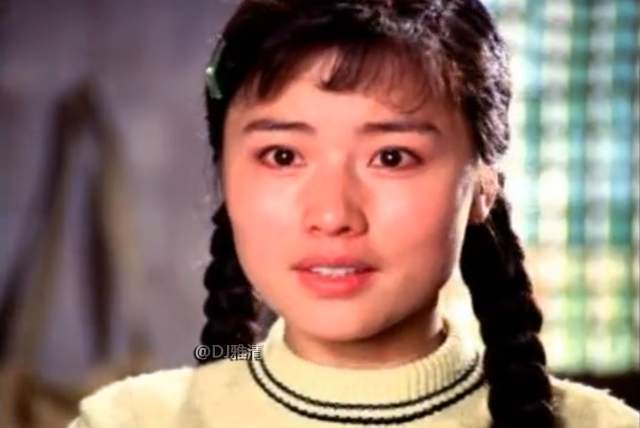 赵娜昔日美女明星65岁近照曝光曾走错三步路如今却成女企业家