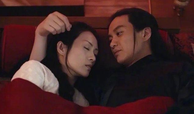 章子怡和周一围合作新剧网曝剧中亲热戏份是两人即兴发挥