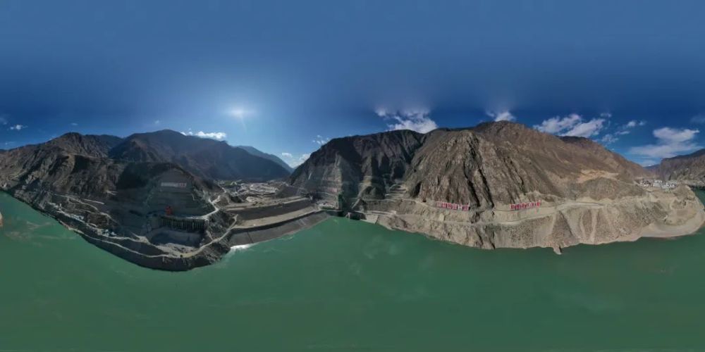 回家的脚步近了华电金上苏洼龙水电站工程建设助力地方经济发展