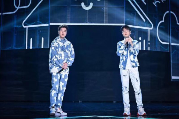 中国top音乐排行榜_中国歌曲排行榜颁奖晚会官宣,王源周深加盟,超强阵容追定了