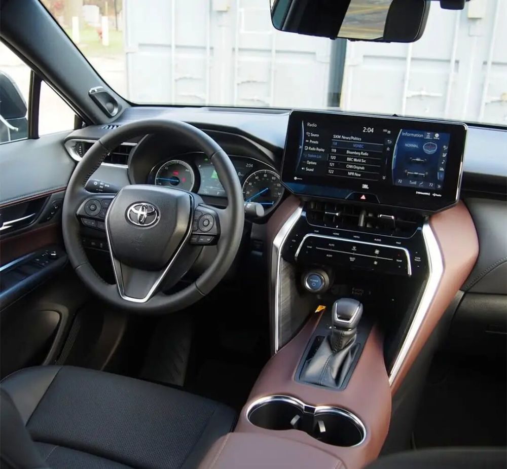 定位高于rav4,丰田威飒预计今年国产,内饰像雷克萨斯_腾讯新闻