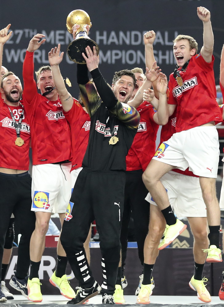 外代二线手球男子世锦赛丹麦队夺冠