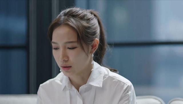 《正青春》:除了有高学历,凌潇潇虽有心机,但实际上很蠢_腾讯新闻