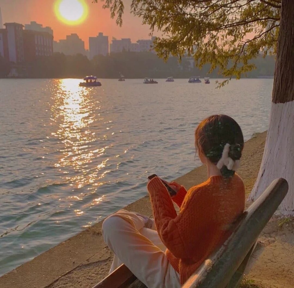 小众/冷淡 20张女生头像