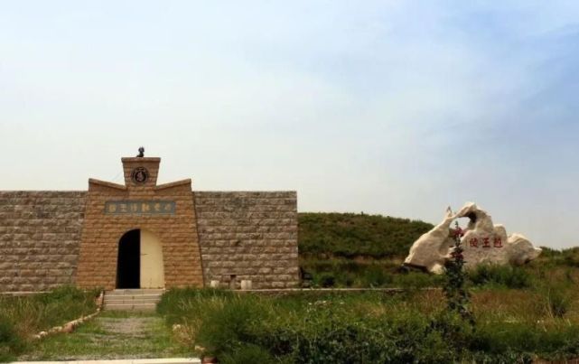 战国七雄之一赵国的帝王陵,历经2300多年岁月,只剩下五个大土堆