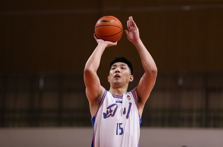 CBA官方：李原宇两年顶薪合同转会加盟青岛男篮