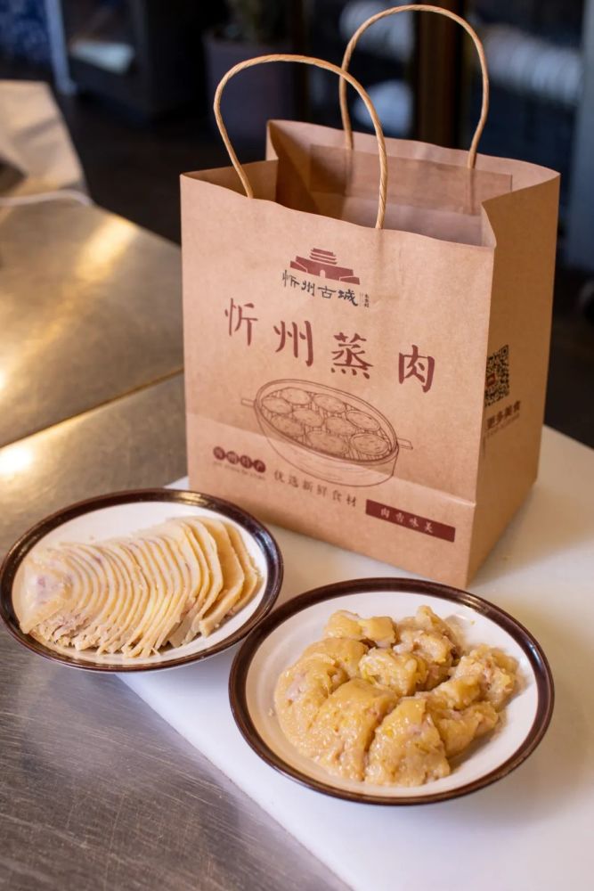 在忻州古城,有很多美食 很多人不知道到了忻州古城吃什么好 那就别乱