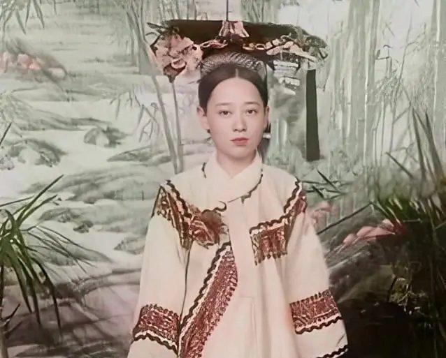 慈禧最疼爱的格格和公主,相貌天差地别,却不约而同守寡
