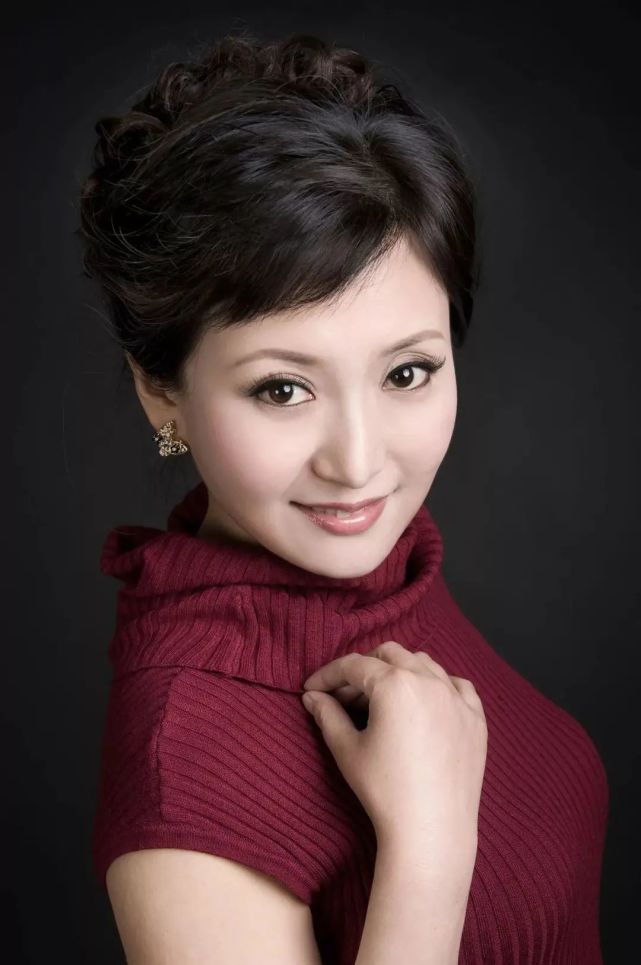 惠敏莉:最苦的日子最甜的回忆(附精彩视频)