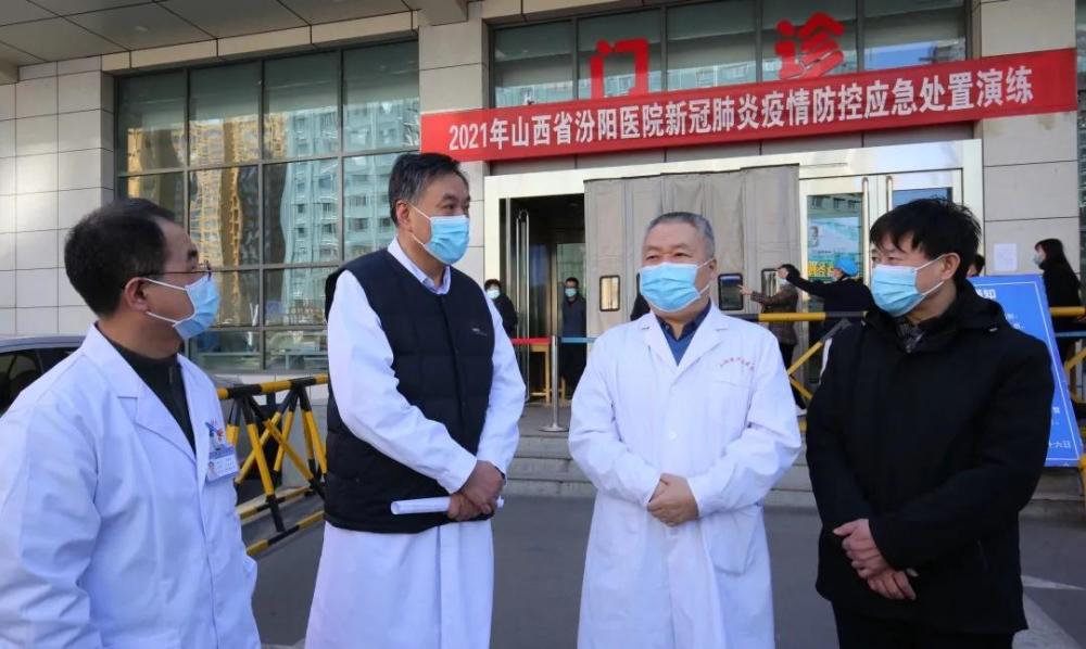 以党委书记郭任维和院长郭建平为组长,副院长李大军和张耀武为副组长