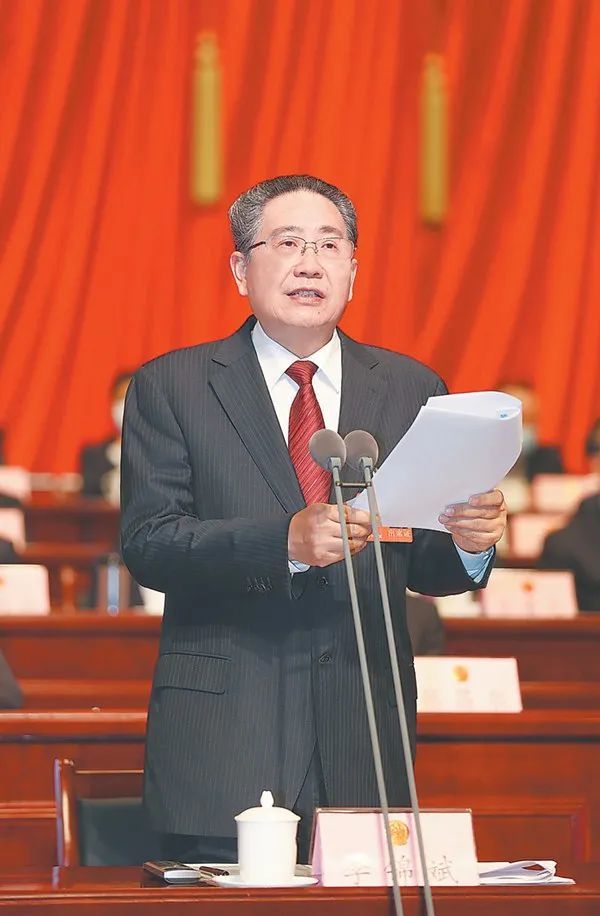 全文李锦斌在省十三届人大四次会议闭幕会上的讲话