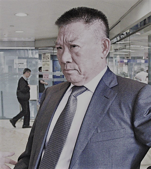 向华强到澳门抢生意被崩牙驹打回香港连何鸿燊也牵扯进来