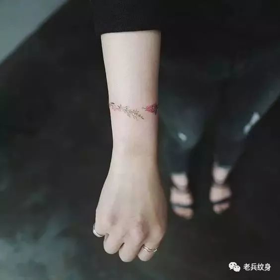 经典手腕纹身潮人都选这几款图案