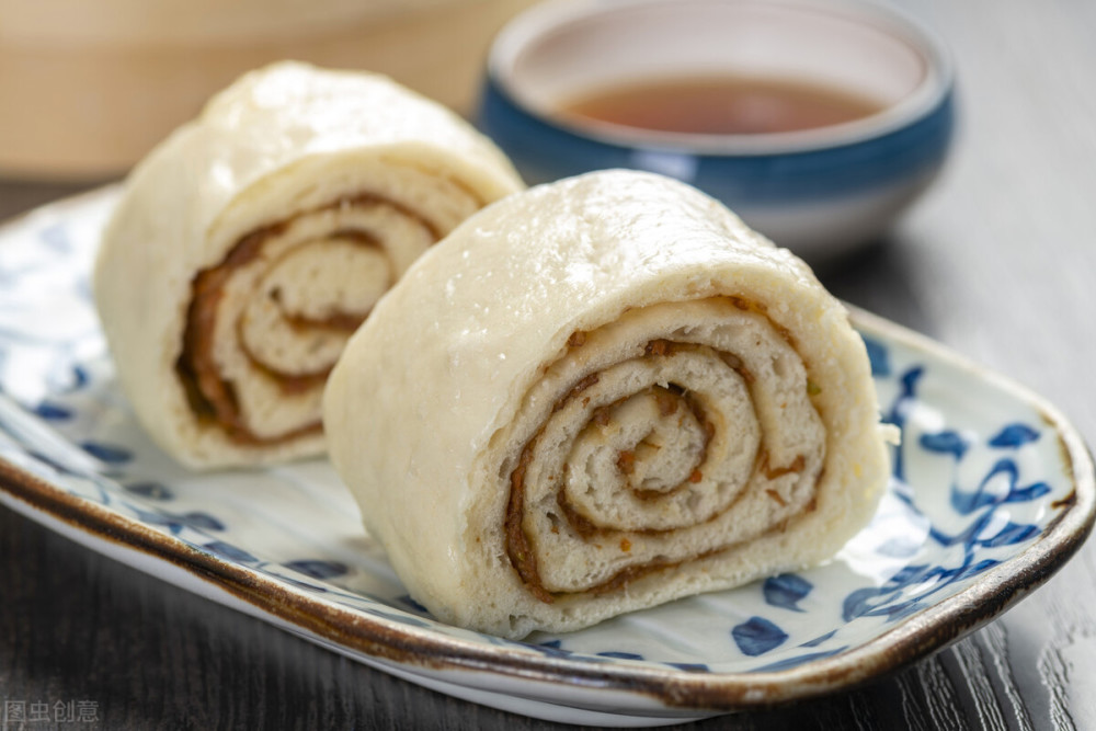 营养的懒龙发面花卷,难忘的幼儿园味道,肉汁满满,特美味的主食