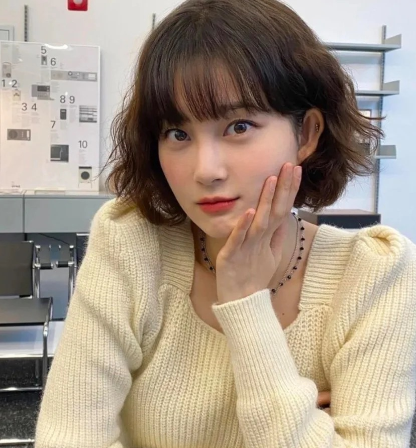 女人的"短烫发"有多迷人,瞧这5款就知道了,气质减龄学着点