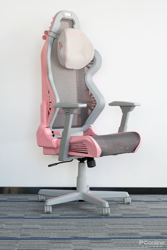 研究完中国椅子的发展历史,我的颈椎病有救了