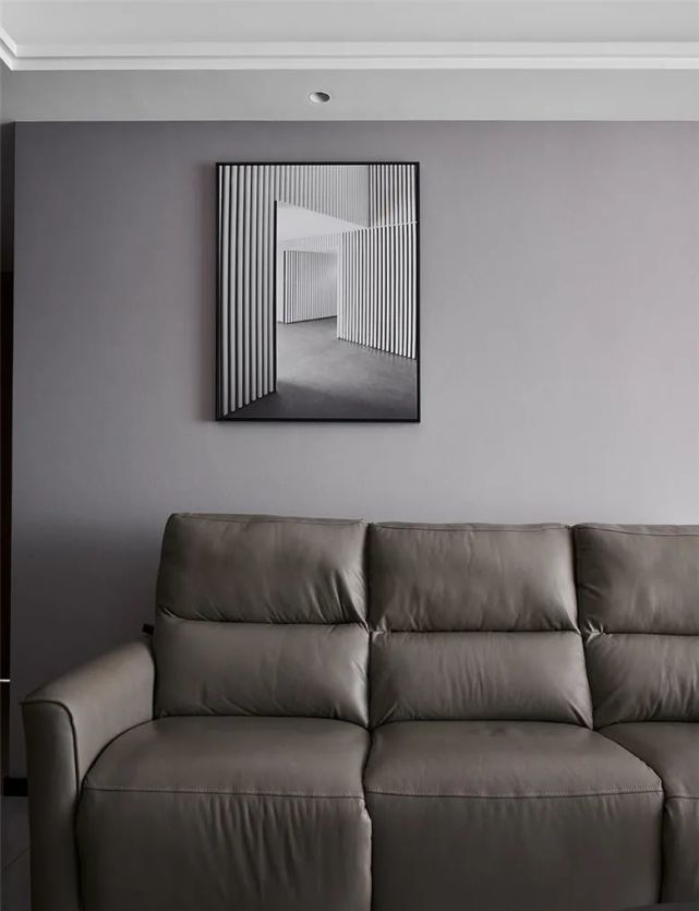 106㎡四室改三室,胡桃木饰面,三口之家美宅理想中的治愈住所