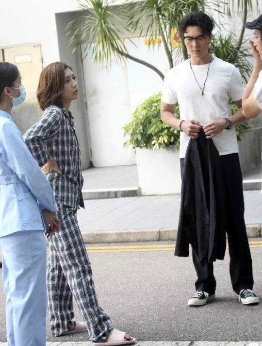 no.1黄智雯和王浩信