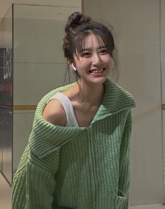 心动的信号郑琴心和男友染情侣发色变身狂野女孩闺蜜都认不出