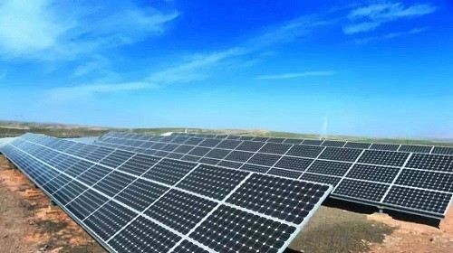 1,太陽能光伏發電在產電過程中不會產生任何汙染,不排放溫室氣體;2