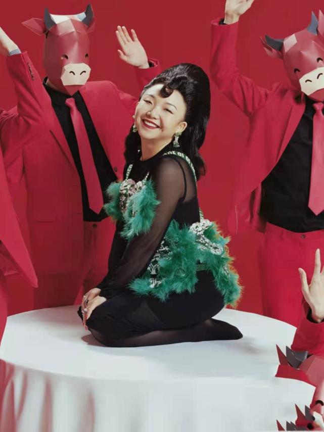 下落不明的楚楚baby终于现身了与马伯骞合体营业美的像幅画