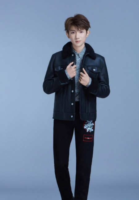 175cm王源跟欧阳娜娜同框身高差遭网友吐槽谁说谎很明显