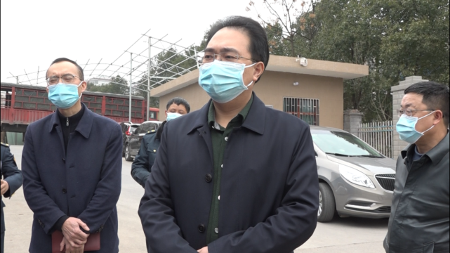 朱阳辉调研节前疫情防控,安全生产及市场供应工作