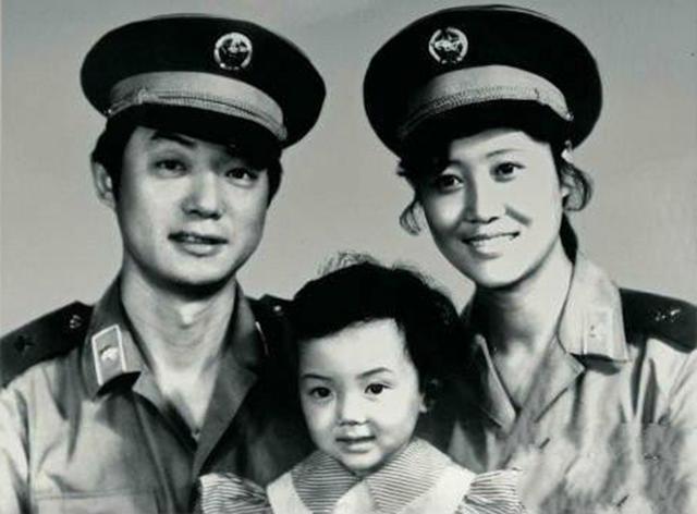 母女俩感情坎坷,车晓妈妈王丽云与前夫感情依旧,为何不肯复婚?