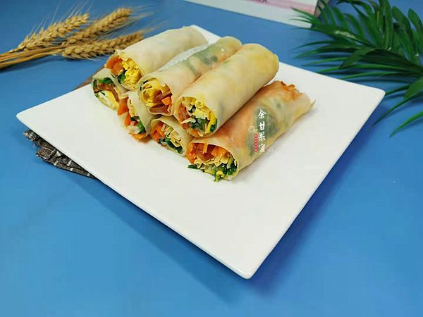 立春到了立春要咬春这道春卷简单鲜美年夜饭也备上
