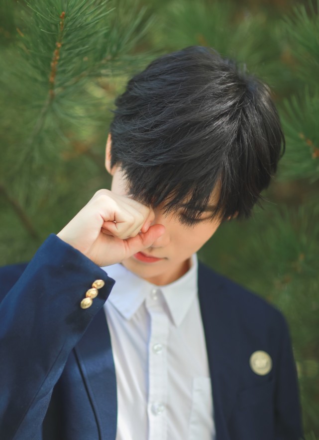 头像壁纸张真源